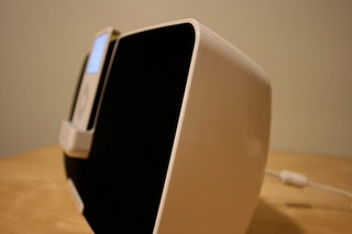 Illustration for article titled iPod Dock Bracket, Altec Lansing iM7 vs. Cambridge Soundworks Playdock i